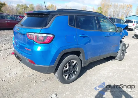 2018 Jeep Compass Trailhawk 4X4 z USA, uszkodzony, nr VIN 3C4NJDDB5JT299382